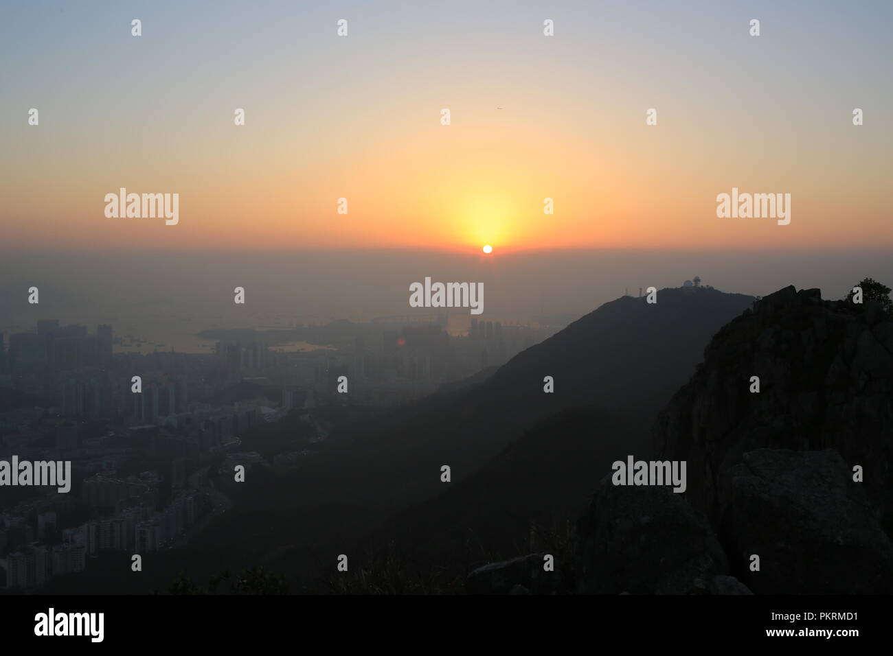sunset of hong kong kowloon Stock Photo - Alamy