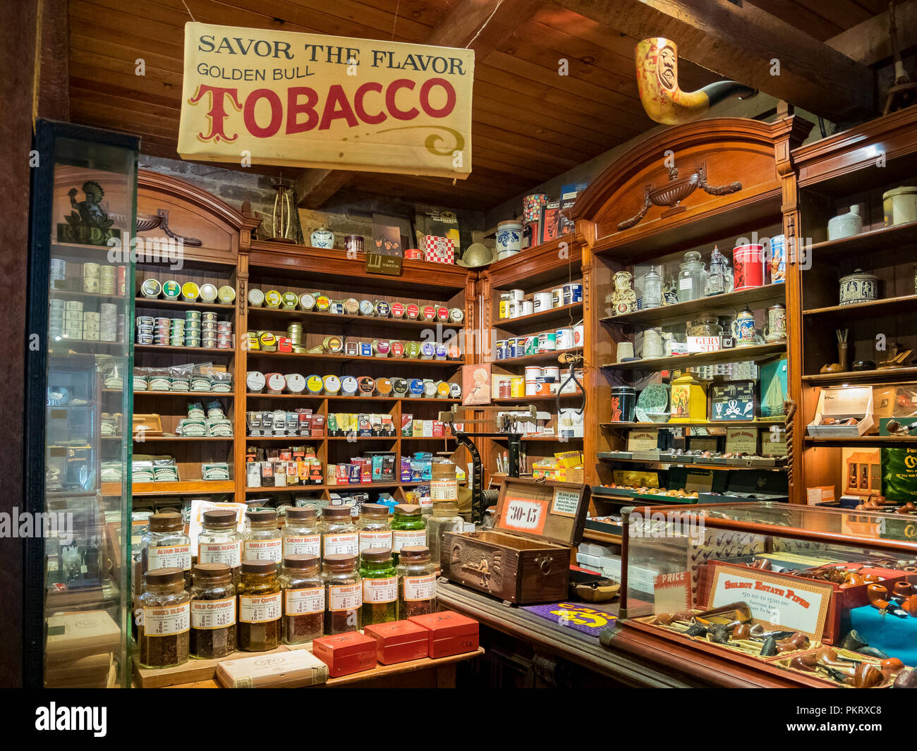 Spanish tobacco shop hires stock photography and images Alamy
