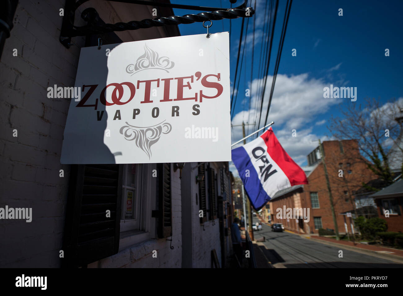 Vape store hi-res stock photography and images - Alamy Vape store hi-res stock photography and images - Alamy
