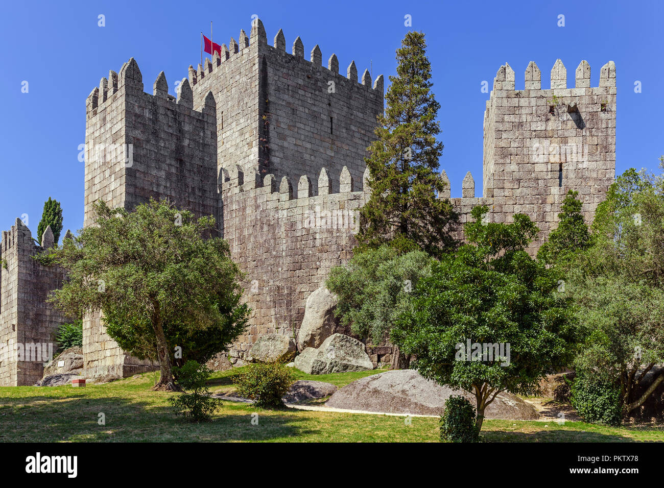 Castelo de Guimaraes Castle. Most famous castle in Portugal. Birth place of the first Portuguese King and the Portuguese nation. Guimaraes, Portugal. Stock Photo