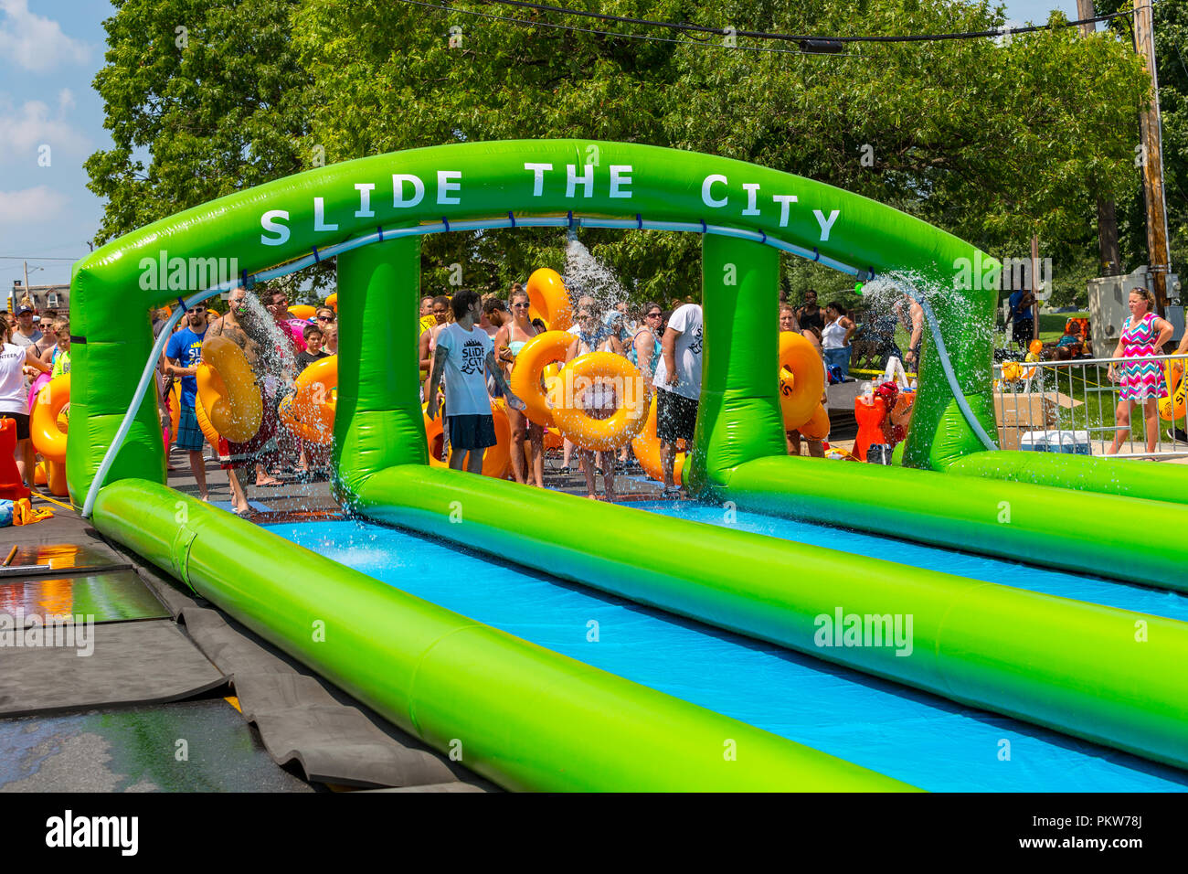 Lancaster Pa Usa July 19 2015 The Slide The City Water Party