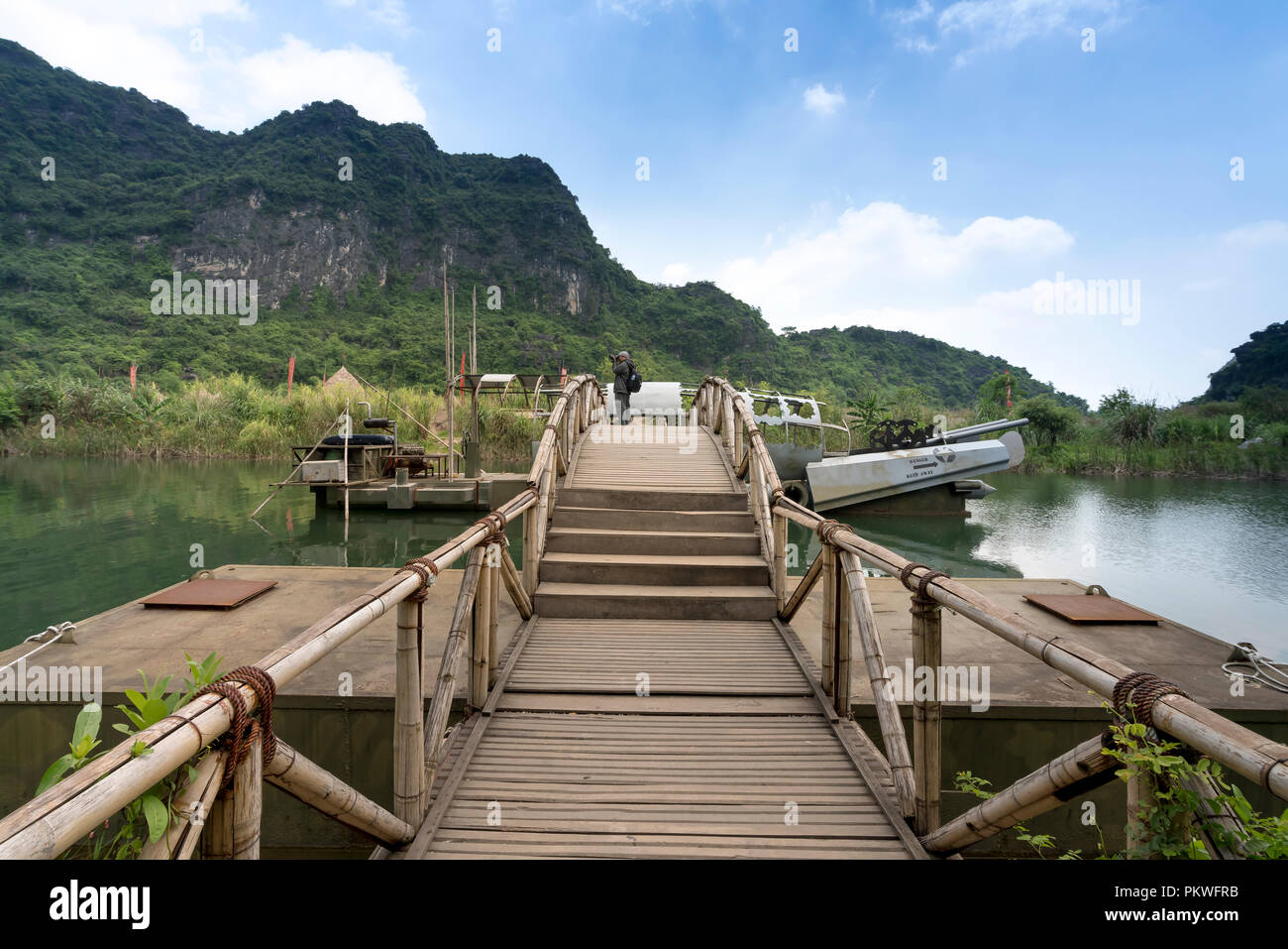 Place where the film Skull Island was filmed in wetland Nature Reserve in  Ninh Binh, Vietnam Stock Photo - Alamy