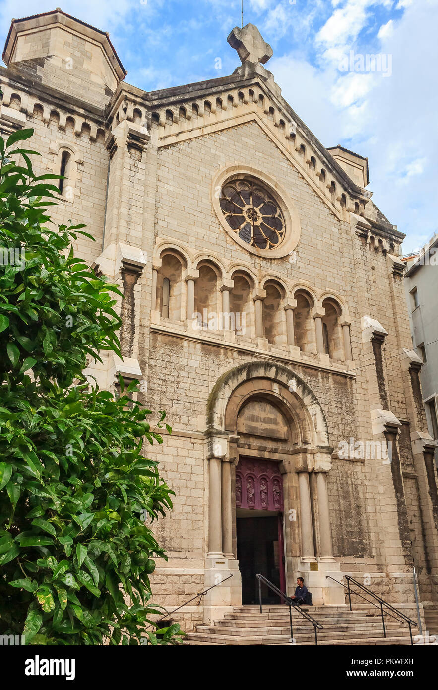 Cannes, France - October 17, 2013: Facade of the 19th-century Church of Our  Lady of Good Voyage or Notre Dame de Bon Voyage Stock Photo - Alamy