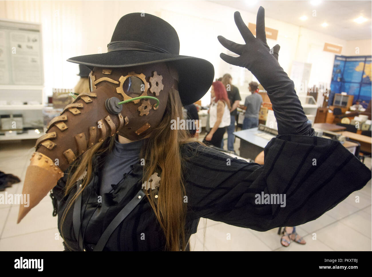 Kiev, Ukraine. 15th Sep, 2018. A woman wearing steampunk costumes is seen during ''VI KyivSteamCon'' event in Kiev.The Steampunk festival involving workshops, talks, competitions, dances and lectures attracts fans of subgenre steampunk, cosplay and science fiction. Credit: Pavlo Gonchar/SOPA Images/ZUMA Wire/Alamy Live News Stock Photo