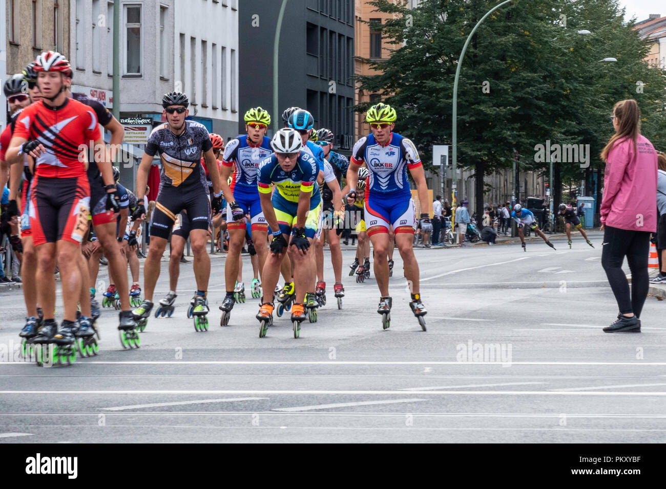 Berlin Germany, 15 September 2018. Annual Inline Skating Marathon. Leading inline skaters pass through Rosenthaler Platz as they compete in the annual roller skating event. The event is the Grand Finale of the Inline skating season as skaters participants from 60 countries compete for the WORLD and GERMAN INLINE CUP Credit: Eden Breitz/Alamy Live News Stock Photo
