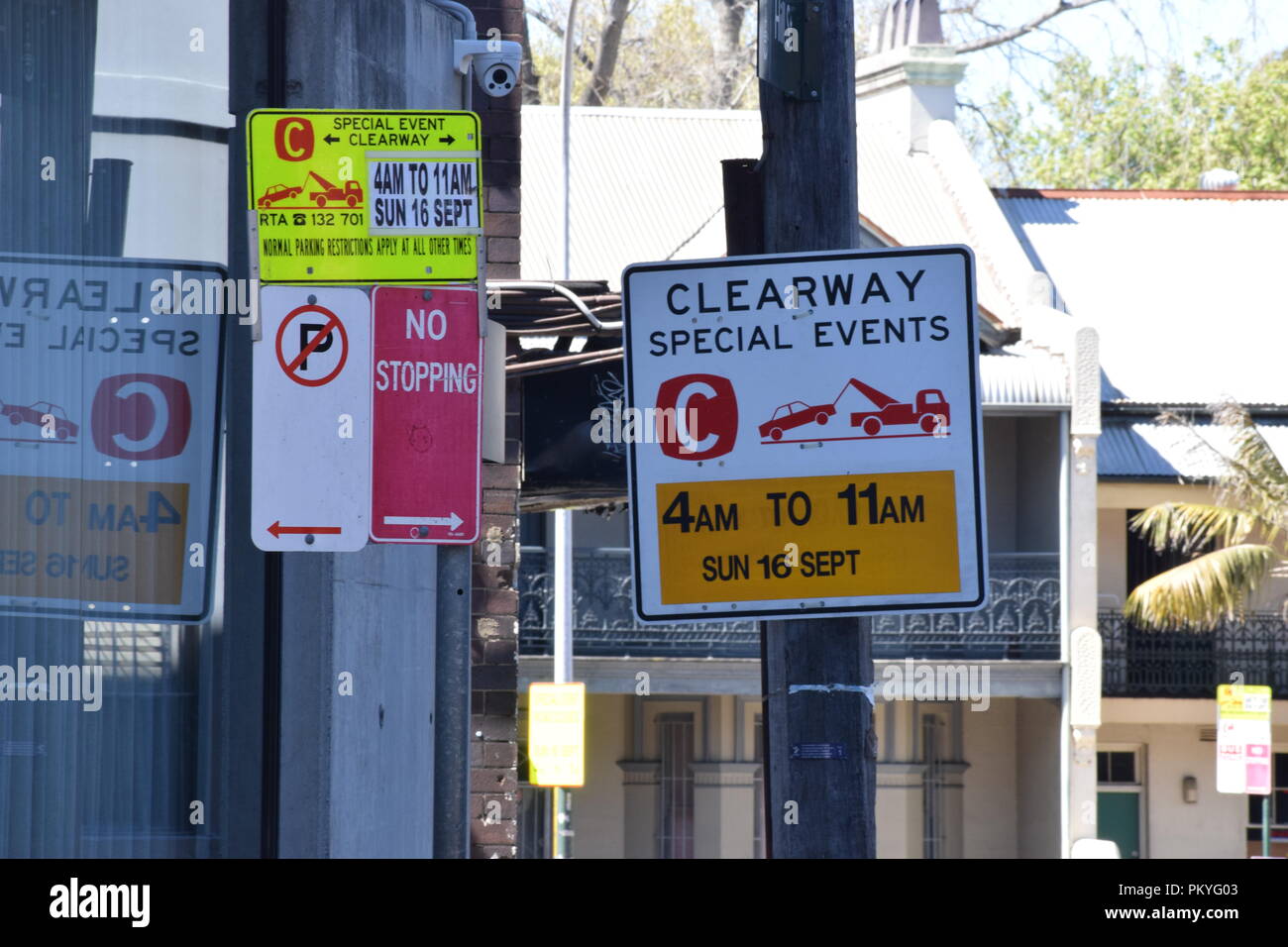 Australian Road Signs & Pedestrians Stock Photo Alamy