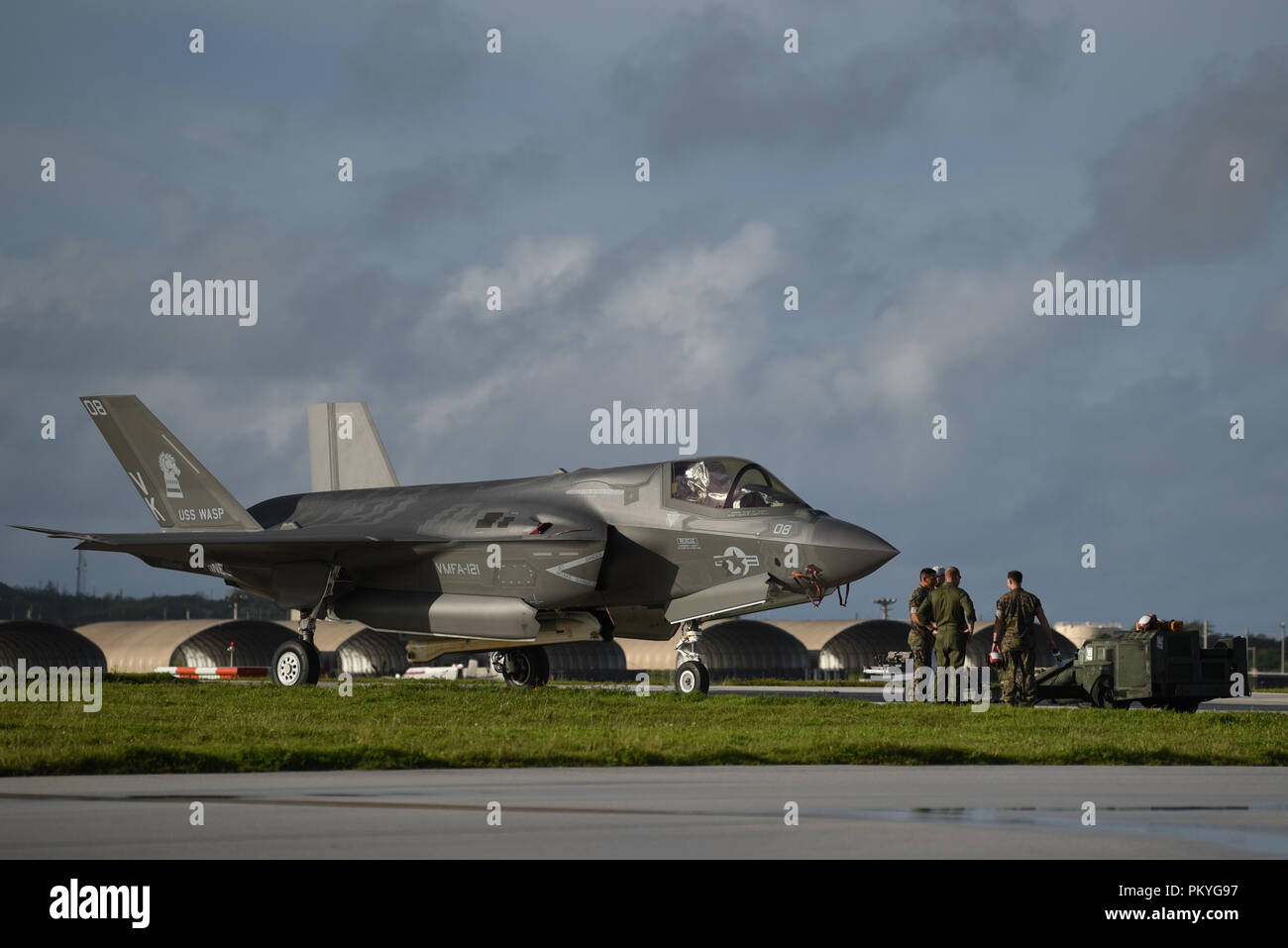 A U.S. Marine F-35B Lightning II with Marine Fighter Attack Squadron 121 sits on the flightline before a live-fire training exercise during Valiant Shield 2018 Sept. 16, 2018, at Andersen Air Force Base, Guam. Valiant Shield is a biennial, U.S. only, field training exercise with a focus on integration of joint training among U.S. forces. (U.S. Air Force photo by Senior Airmen Gerald R. Willis) Stock Photo