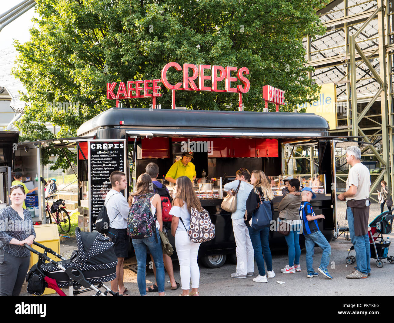 Crepes Mobile High Resolution Stock Photography And Images Alamy