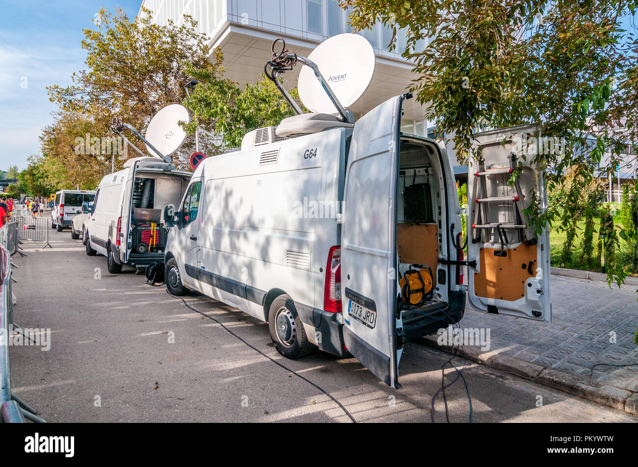 Live news Tv satellite truck, Barcelona, Catalonia, Spain Stock Photo