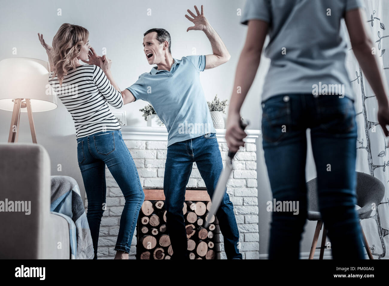Man and woman fighting Stock Photo - Alamy