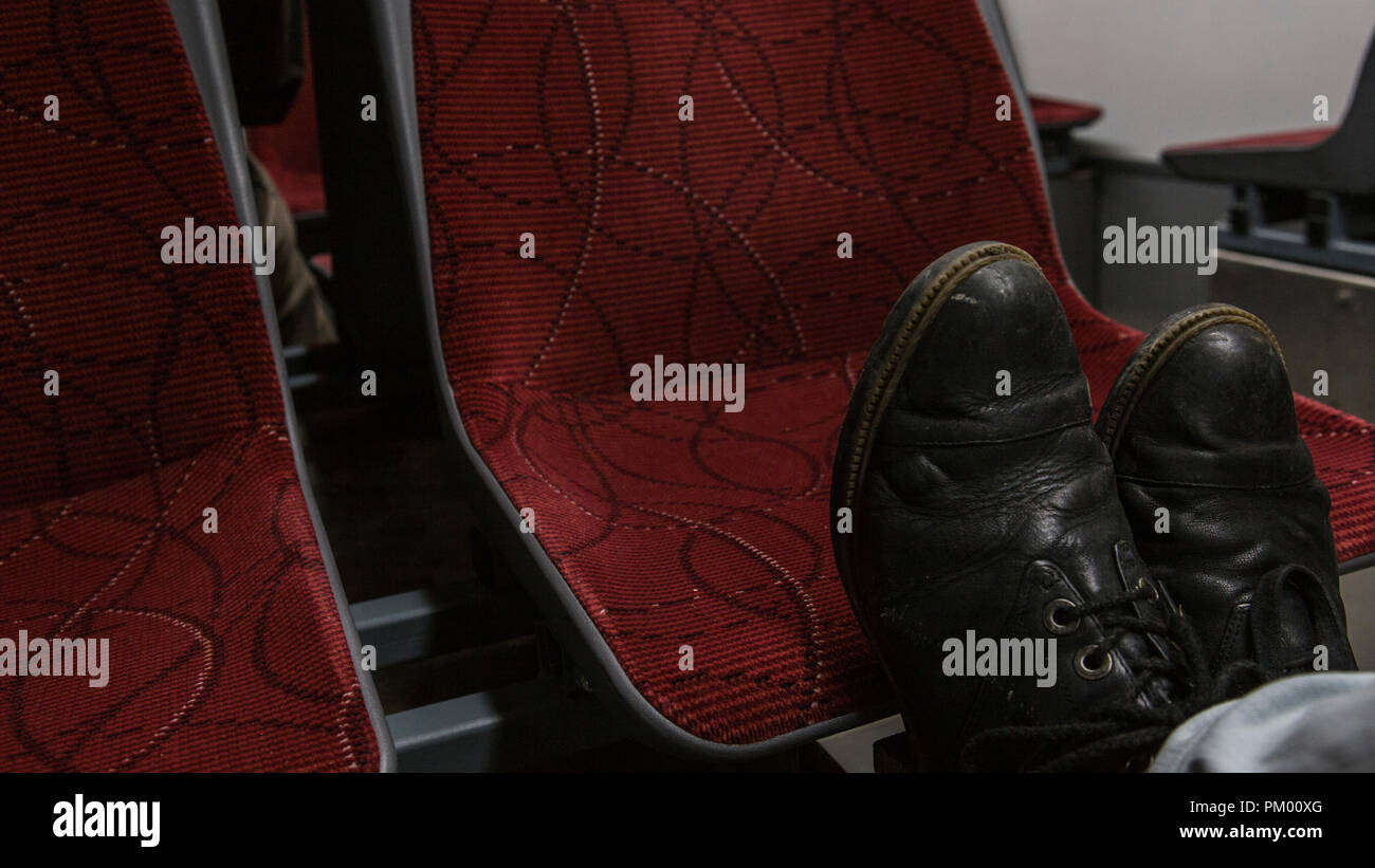 Feet on train seat hires stock photography and images Alamy