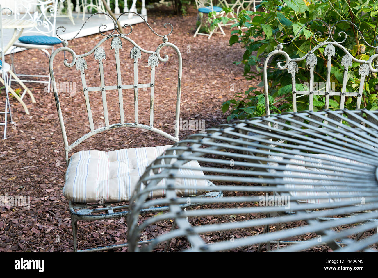 Classic Furniture Metal Table Chairs In The Summer Park In Good