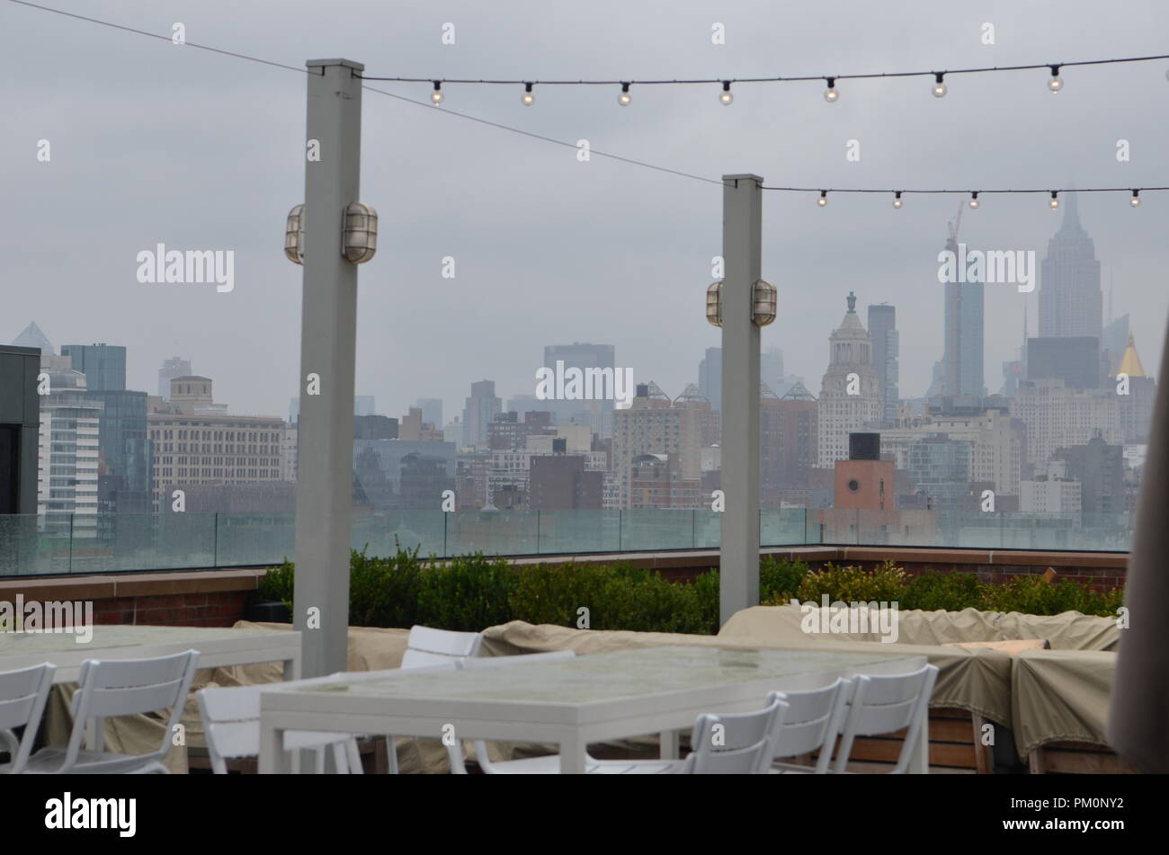Manhattan street view, New York City Stock Photo - Alamy