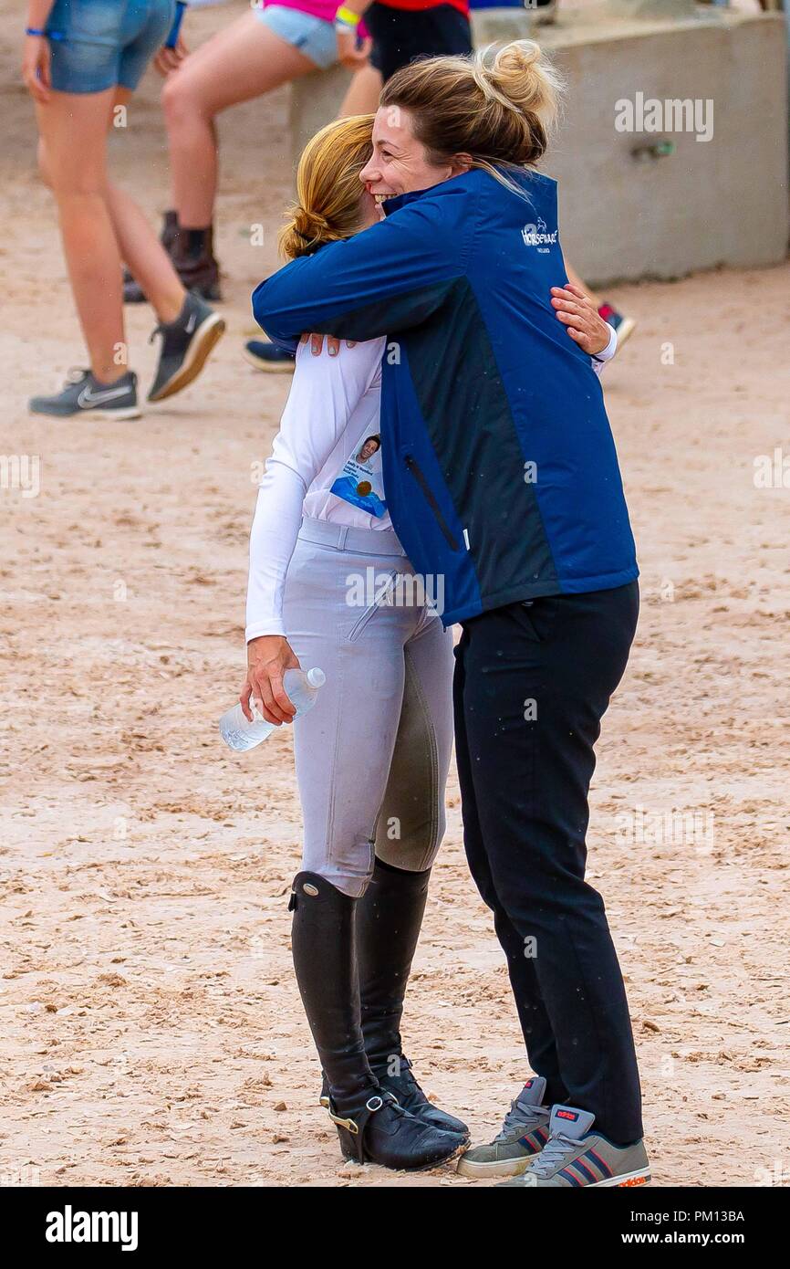 North Carolina, USA. 15th Sep, 2018. Ros Canter congratulated by Emily Mumford. GBR. Cross Country. Eventing. Day 5. World Equestrian Games. WEG 2018 Tryon. North Carolina. USA. 15/09/2018. Credit: Sport In Pictures/Alamy Live News Stock Photo