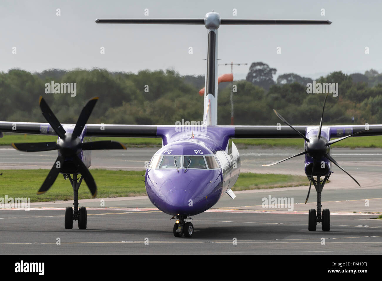 Manchester airport england flying departures arrivals airliners flybe