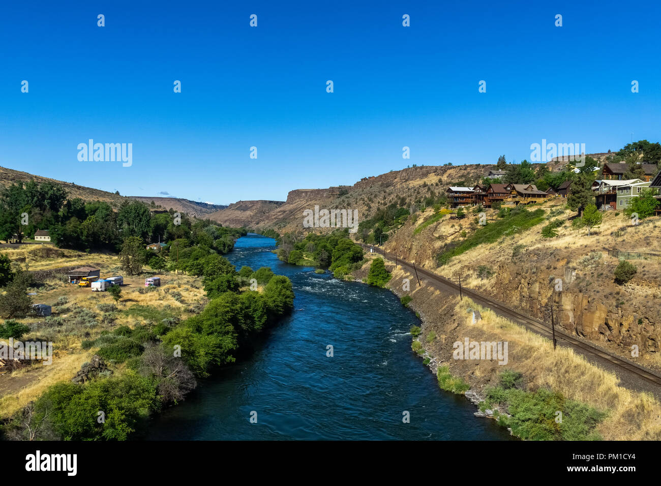Deschutes River landscape in Maupin on a beautiful morning and sunny day, Deschutes Canyon, Wasco county, Central Oregon, USA. Stock Photo