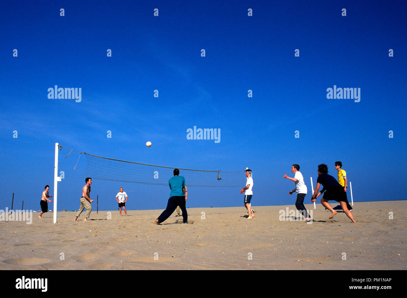 Beach Volleyball. Malvarrosa Beach, Valencia, Spain Stock Photo Alamy