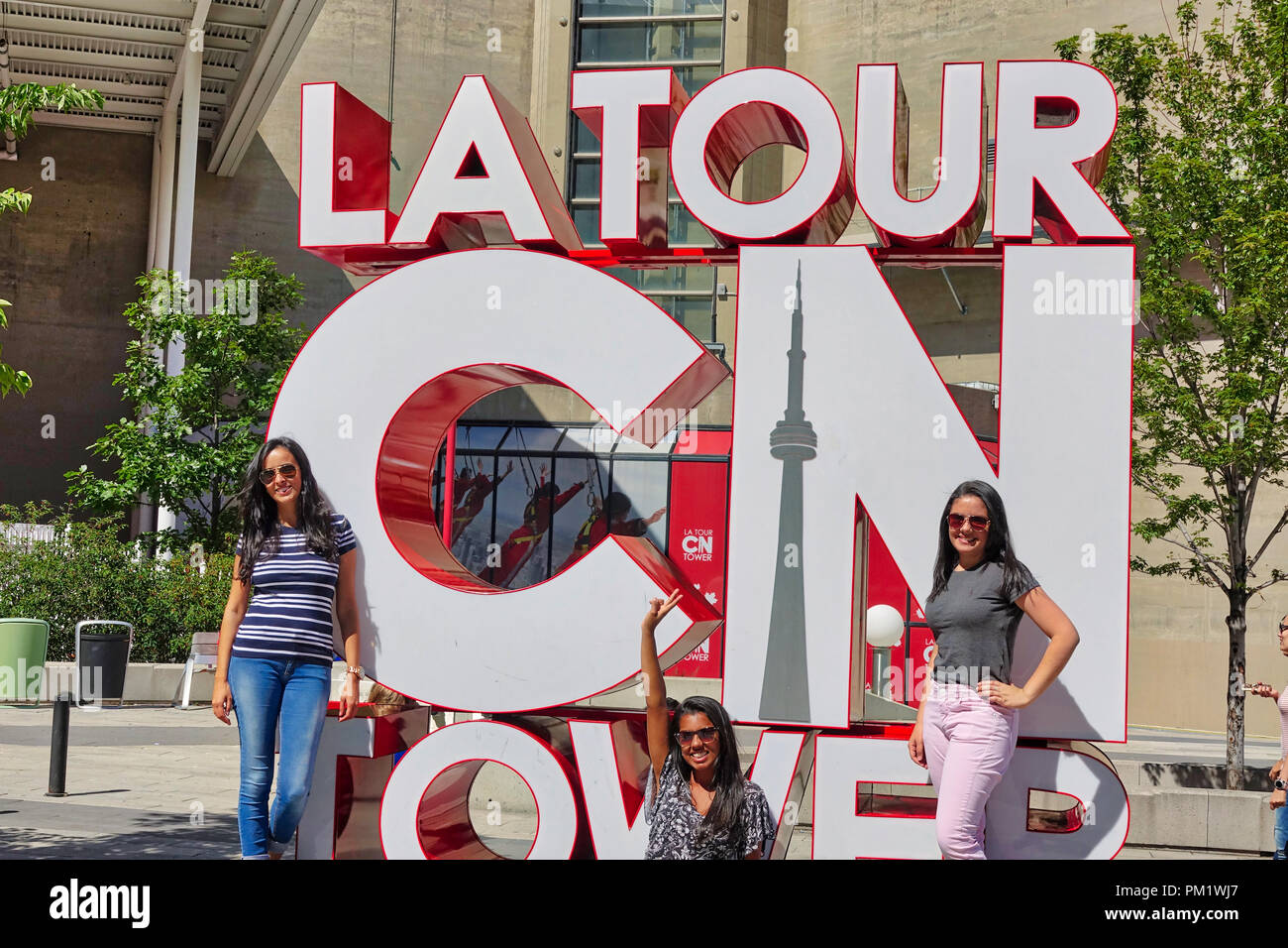 The glass floor of the cn tower in toronto hi-res stock photography and ...