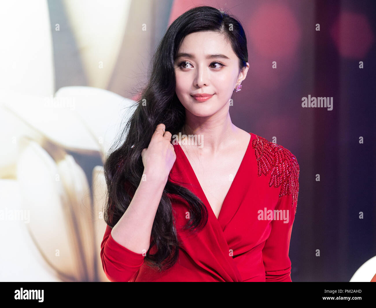 Bevægelig Far progressiv Shanghai, Shanghai, China. 4th June, 2018. Chinese actress Fan Bingbing in  red dress. Credit: SIPA Asia/ZUMA Wire/Alamy Live News Stock Photo - Alamy