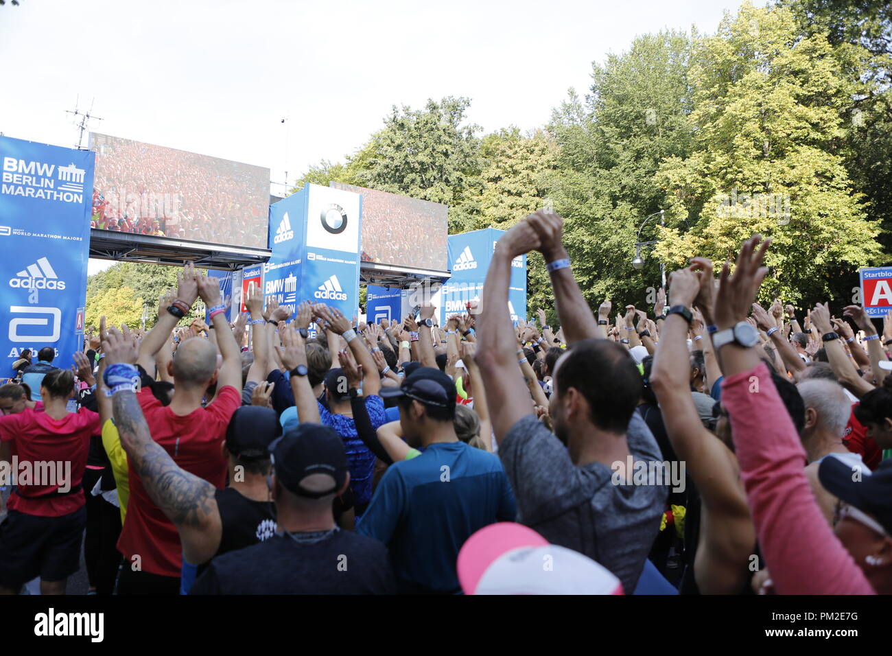 Bmw Berlin Marathon High Resolution Stock Photography and Images - Alamy