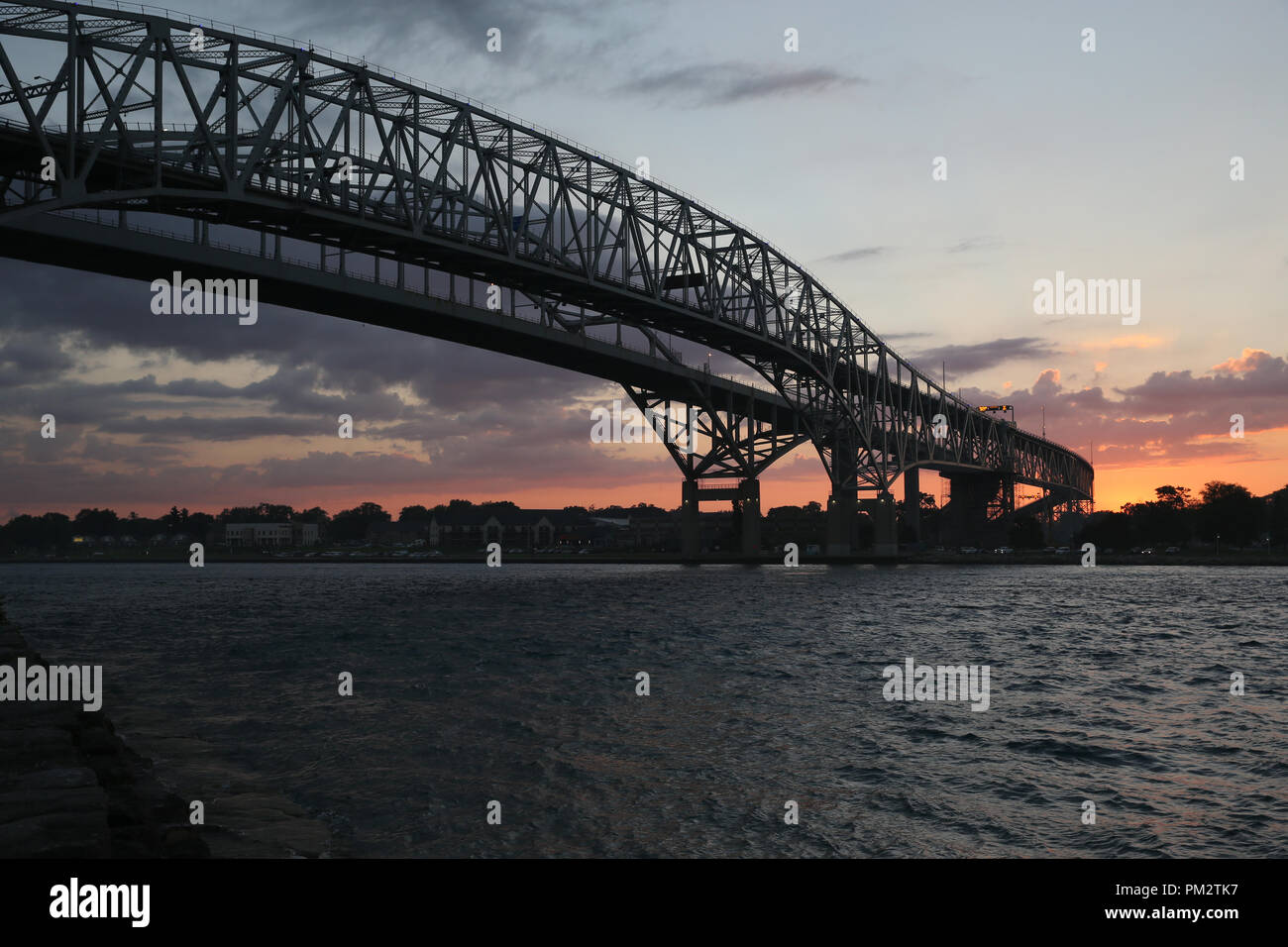 Bluewater Bridge Sarnia Port Huron sunset Stock Photo Alamy