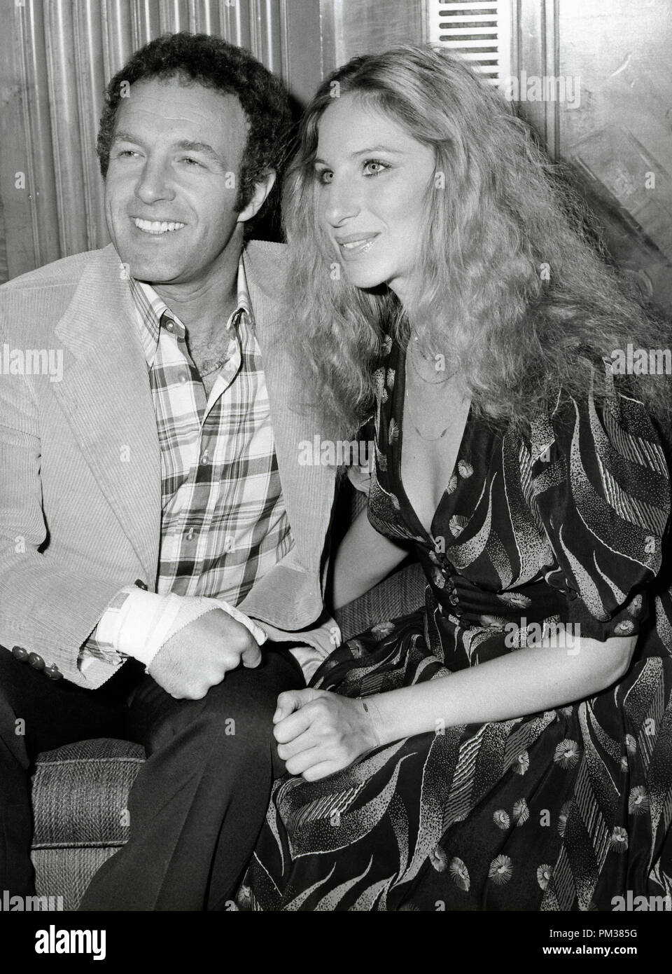 James Caan and Barbra Streisand, 1974.  File Reference # 1157 001THA Stock Photo