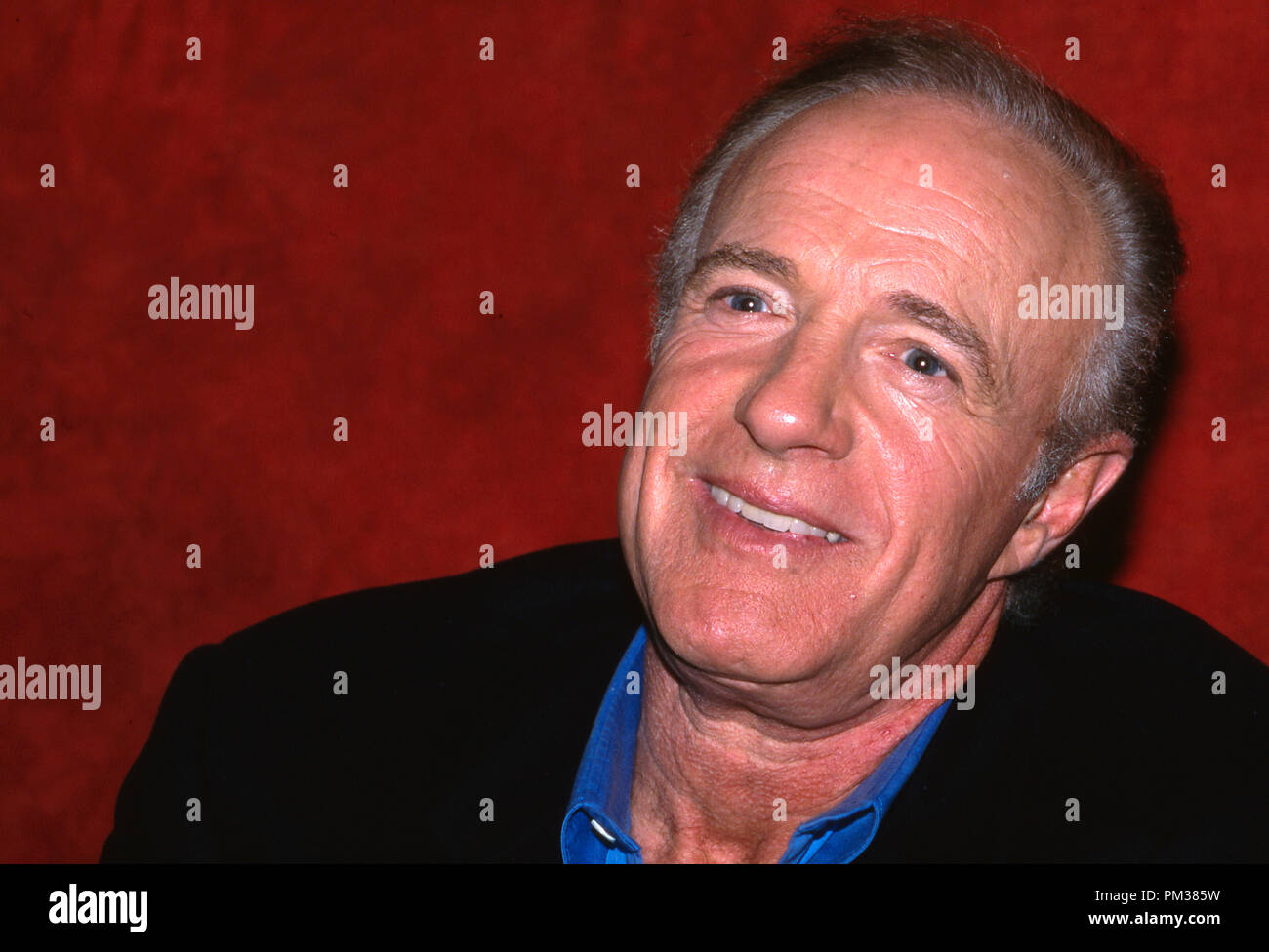 James Caan, circa 2003.  Reproduction by American tabloids is absolutely forbidden.  File Reference # 1157 010JRC Stock Photo