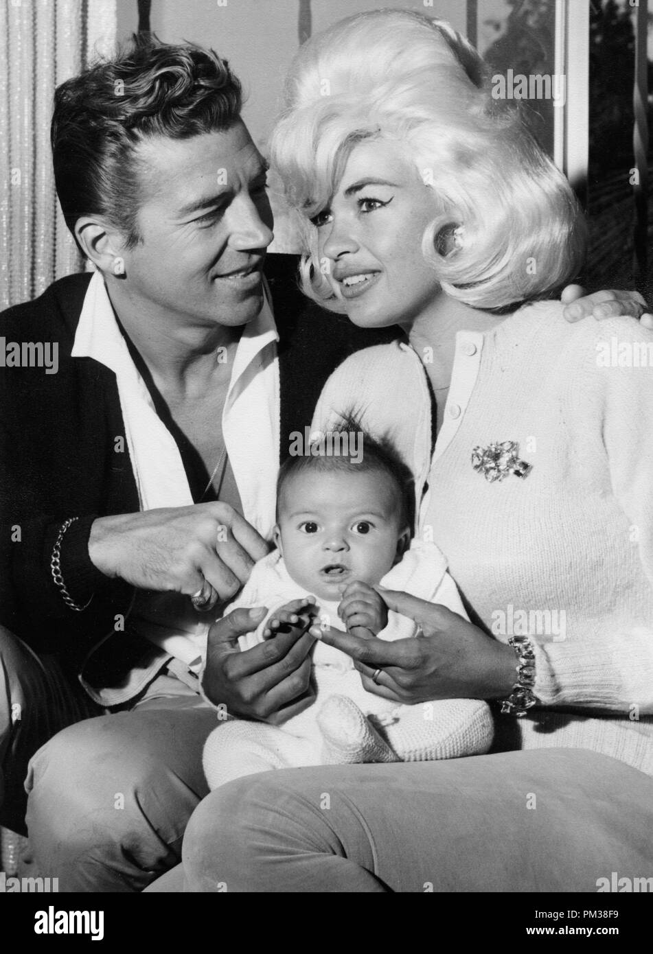 Jayne Mansfield, husband Mickey Hargitay and baby Maria circa 1964  © JRC /The Hollywood Archive - All Rights Reserved     File Reference # 1198 036THA Stock Photo