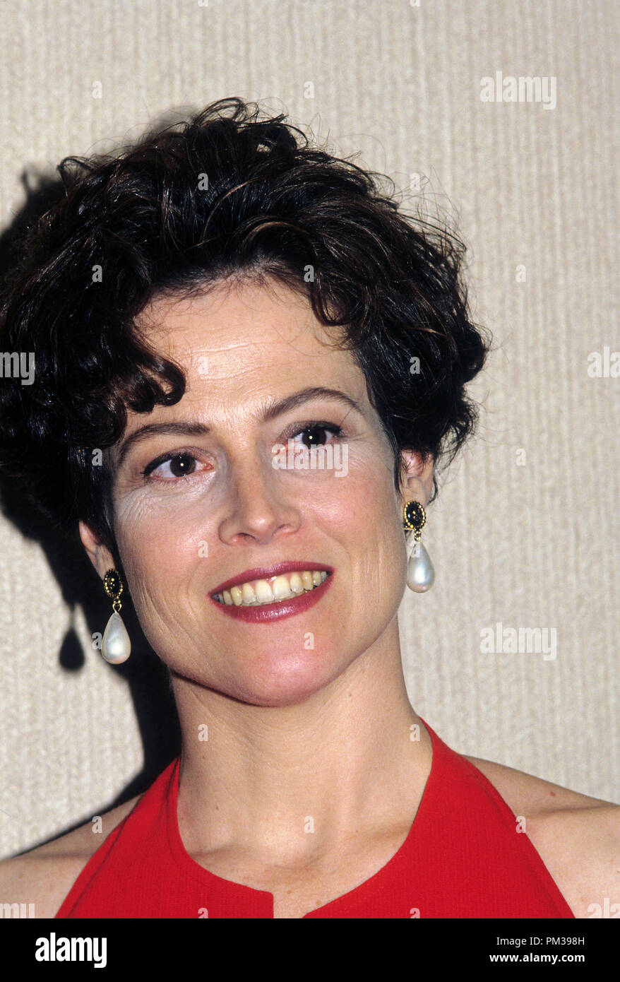 Sigourney Weaver's Instagram, Twitter & Facebook on IDCrawl