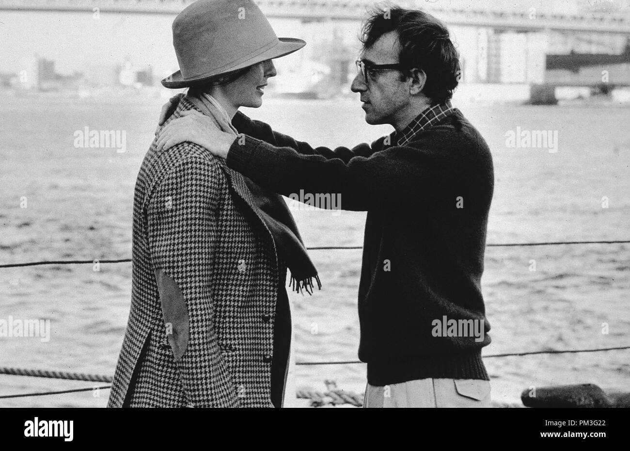 Diane Keaton and Woody Allen, 'Annie Hall,' 1977 U/A File Reference # 30732 336THA Stock Photo