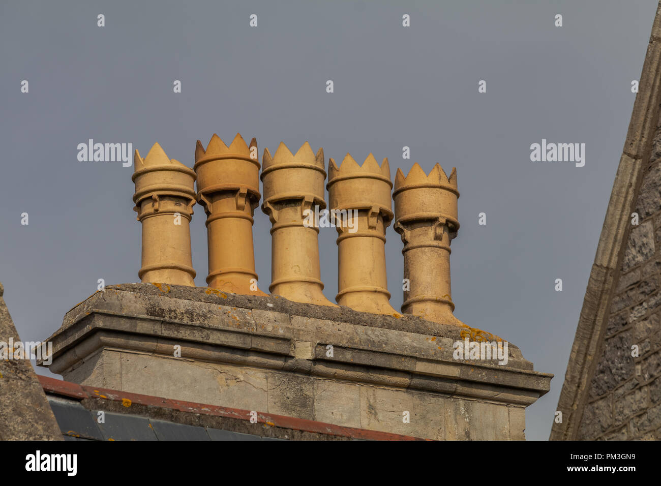 Funnel structure hires stock photography and images Alamy