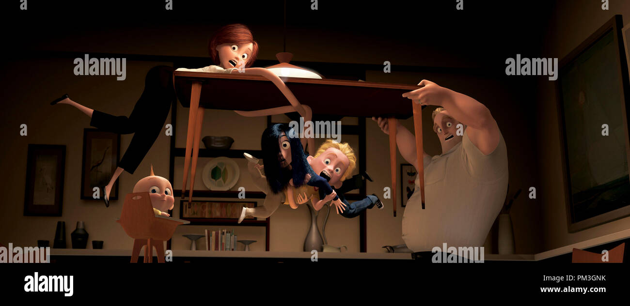 Film Still from 'The Incredibles'  Jack Jack, Helen Parr, Violett Parr, Dashiel 'Dash' Parr, Bob Parr © 2004 Walt Disney Pictures  Pixar Animation Studios  File Reference # 30735581THA  For Editorial Use Only -  All Rights Reserved Stock Photo