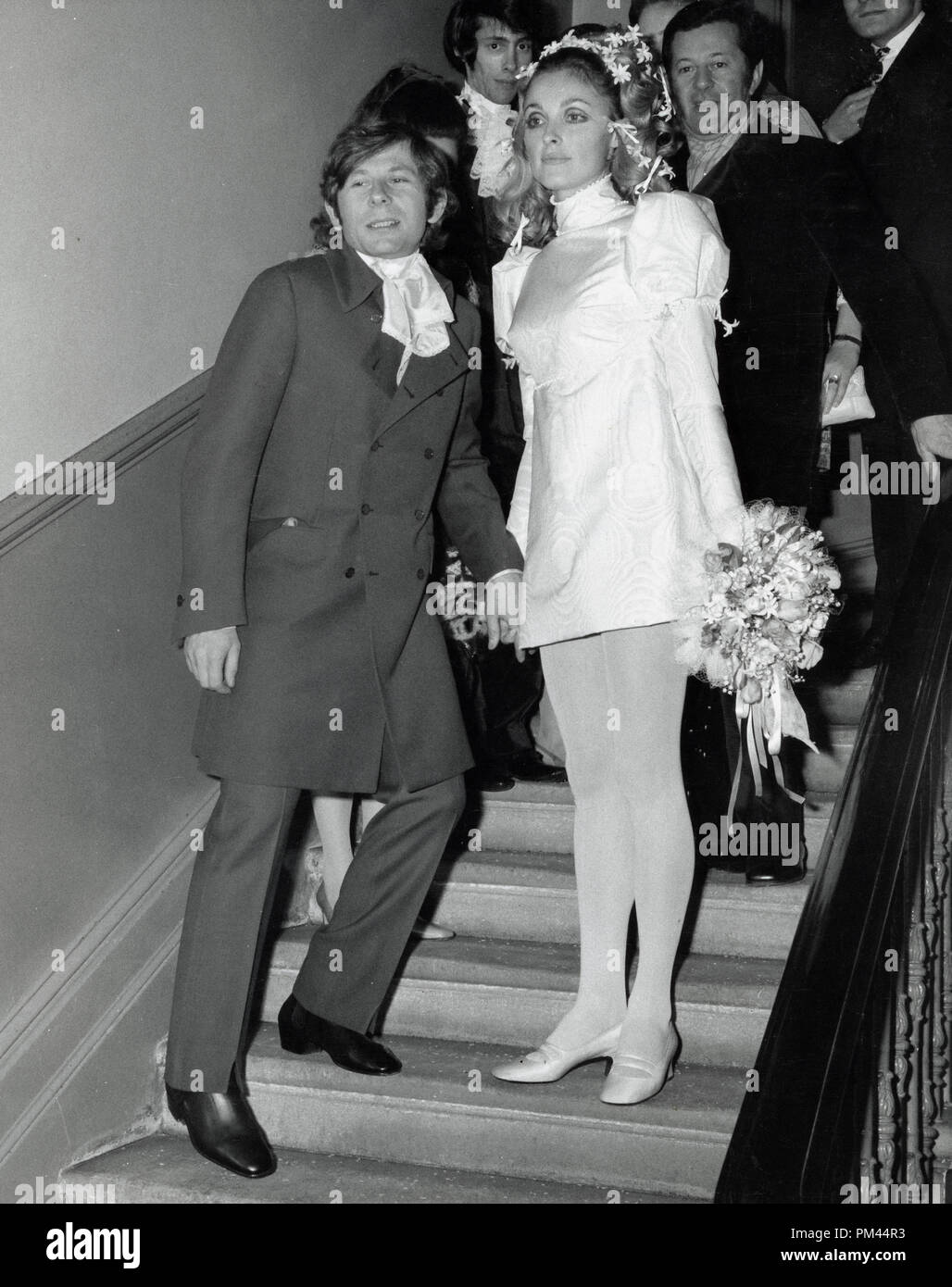 Sharon Tate and Roman Polanski on their wedding day, January 20,1968. File  Reference #1027 006THA © JRC /The Hollywood Archive - All Rights Reserved  Stock Photo - Alamy