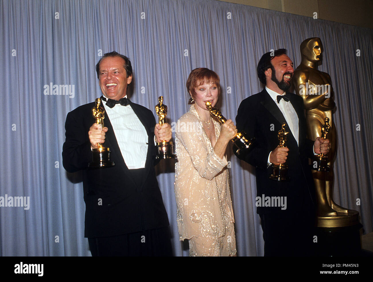 Jack Nicholson, Shirley MacLaine, and James L.  Brooks, Academy Award Winners for 'Terms of Endearment' April 9,1984. File Reference #1038 015THA © JRC /The Hollywood Archive - All Rights Reserved. Stock Photo