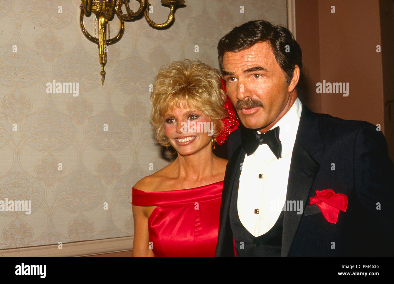 Burt reynolds loni anderson hi-res stock photography and images - Alamy