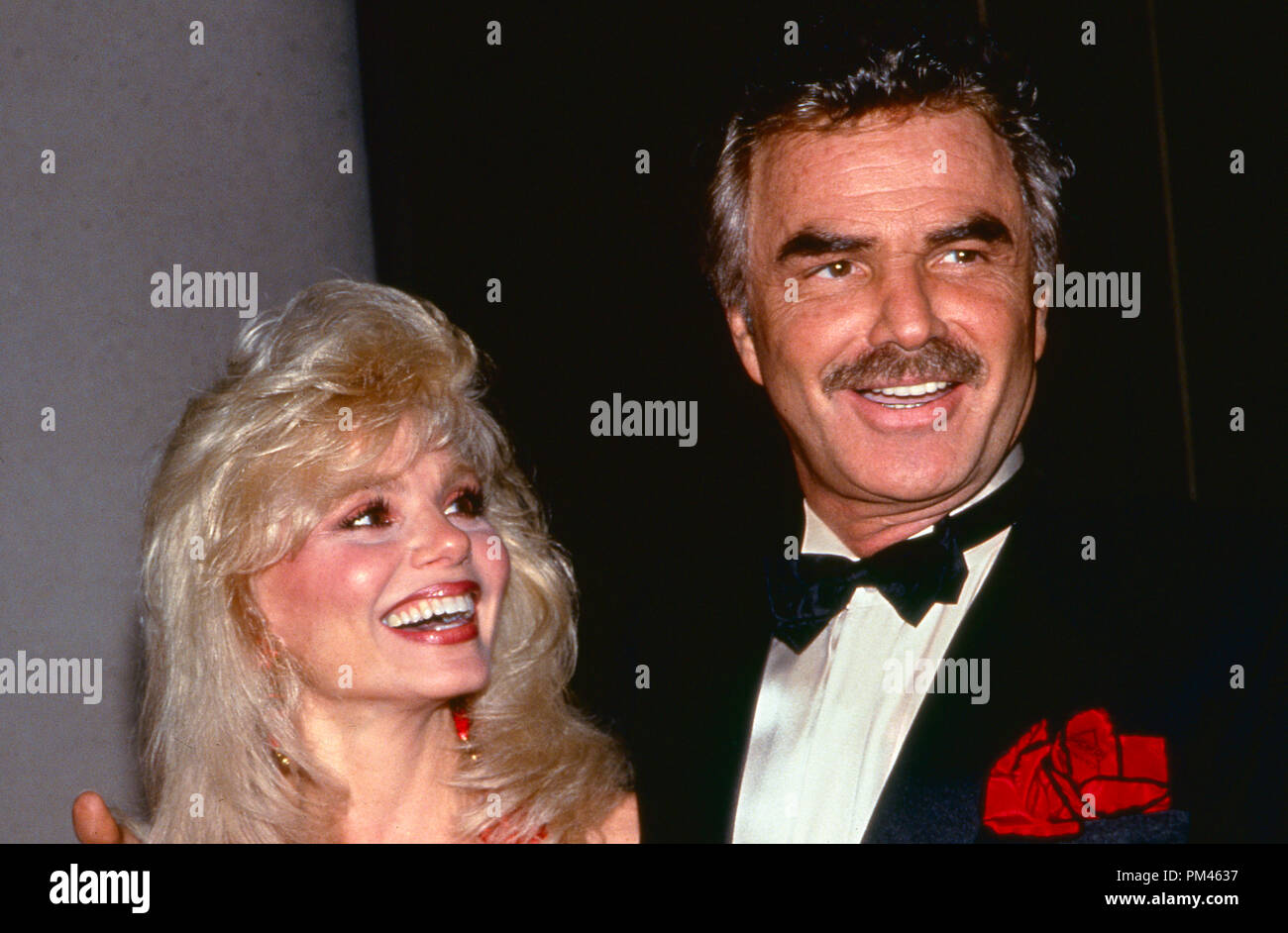 Burt reynolds loni anderson hi-res stock photography and images - Alamy