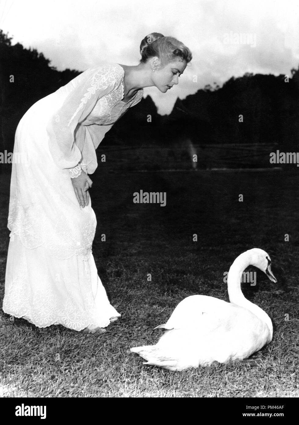 Grace Kelly, 'The Swan' 1956 MGM File Reference # 1061 052THA Stock Photo