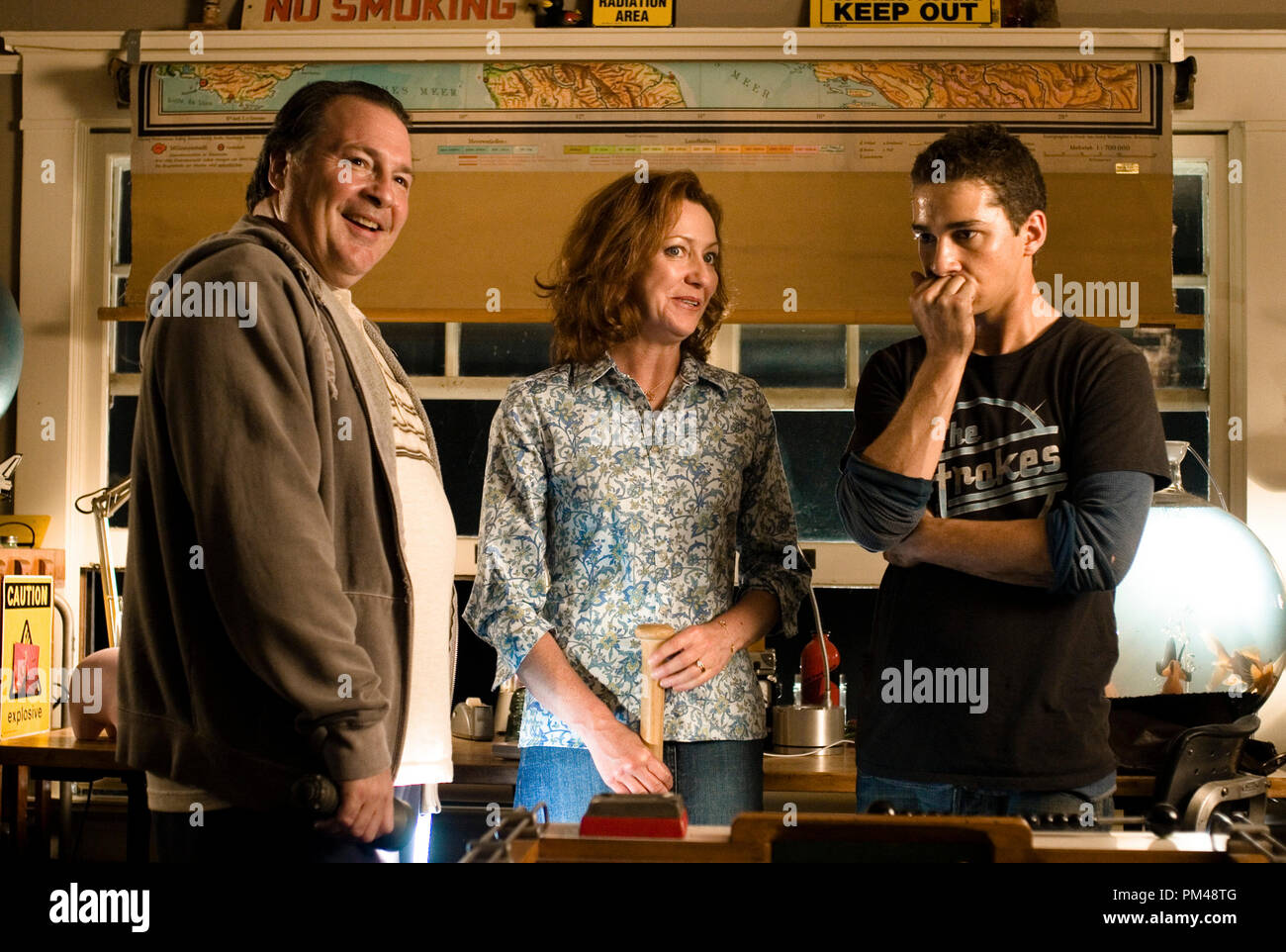 Transformers Kevin Dunn, Julie White, Shia LaBeouf © 2007 Dream Works Stock Photo