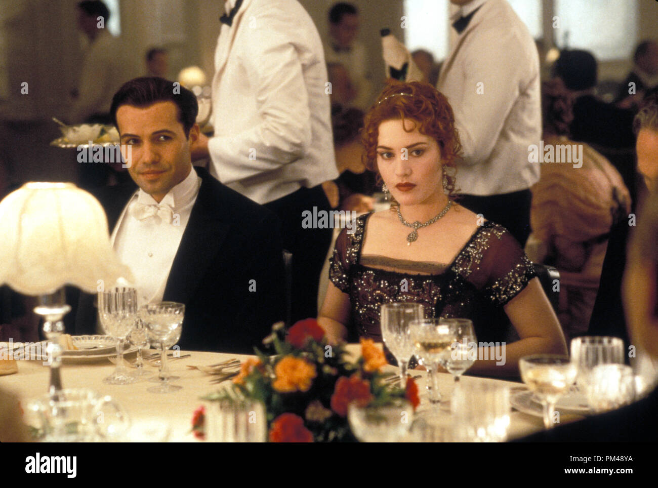 Twentieth Century Fox Presents 'Titanic' Billy Zane, Kate Winslet © 1997 20th Century Fox Stock Photo