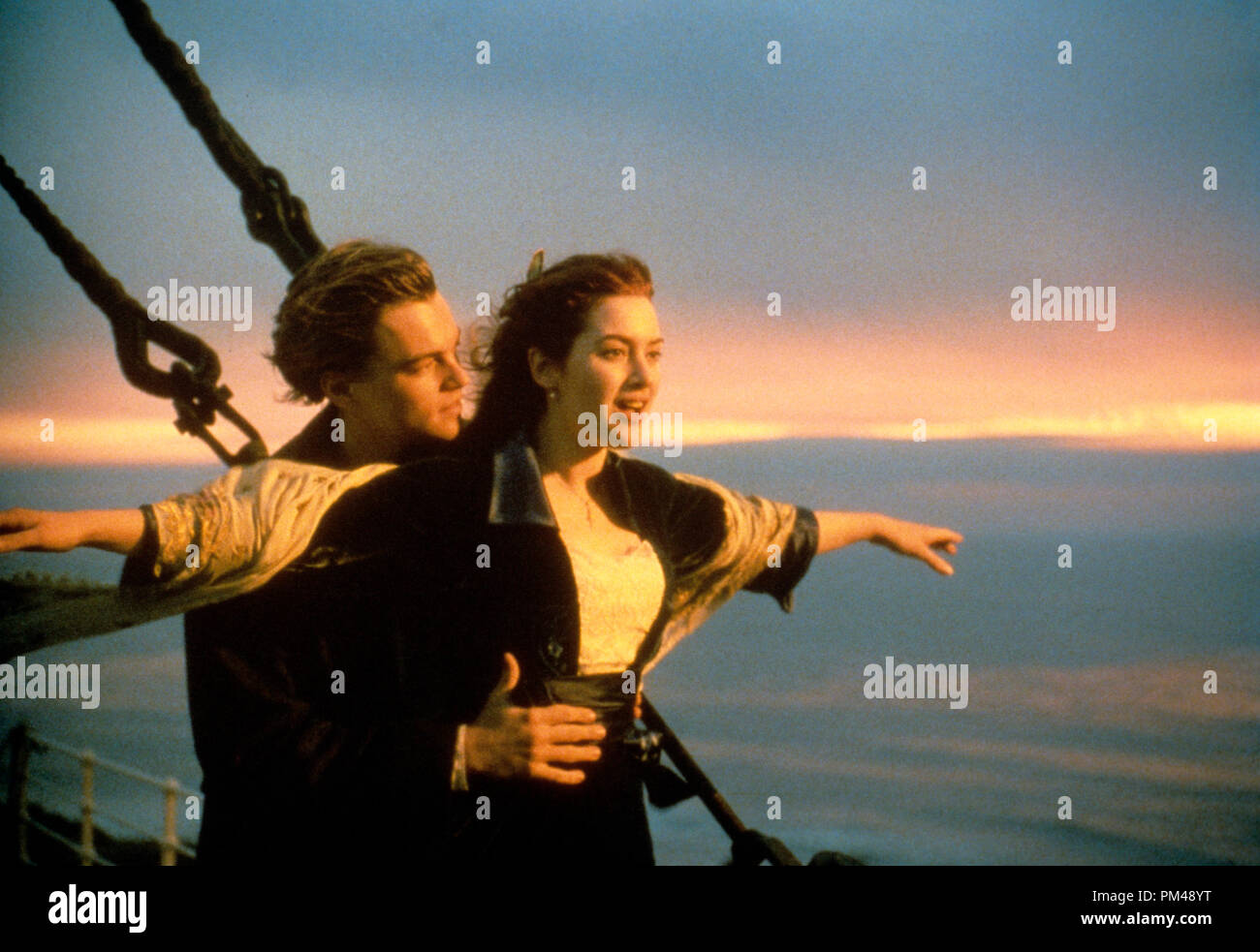 Twentieth Century Fox Presents 'Titanic' Leonardo DiCaprio, Kate Winslet © 1997 20th Century Fox Stock Photo