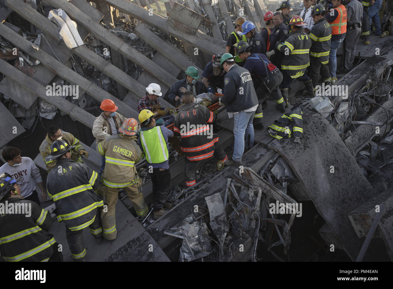 Film Still / Publicity Still from "World Trade Center" © 2006 Paramount Pictures Photo Credit: Francois Duhamel File Reference # 30737856THA For Editorial Use Only - All Rights Reserved Stock Photo