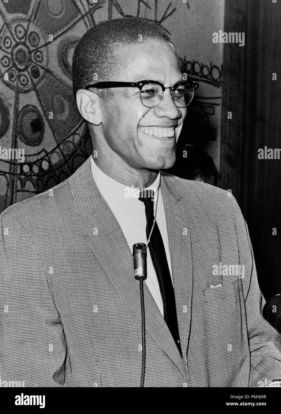 Malcolm x 1964 hires stock photography and images Alamy