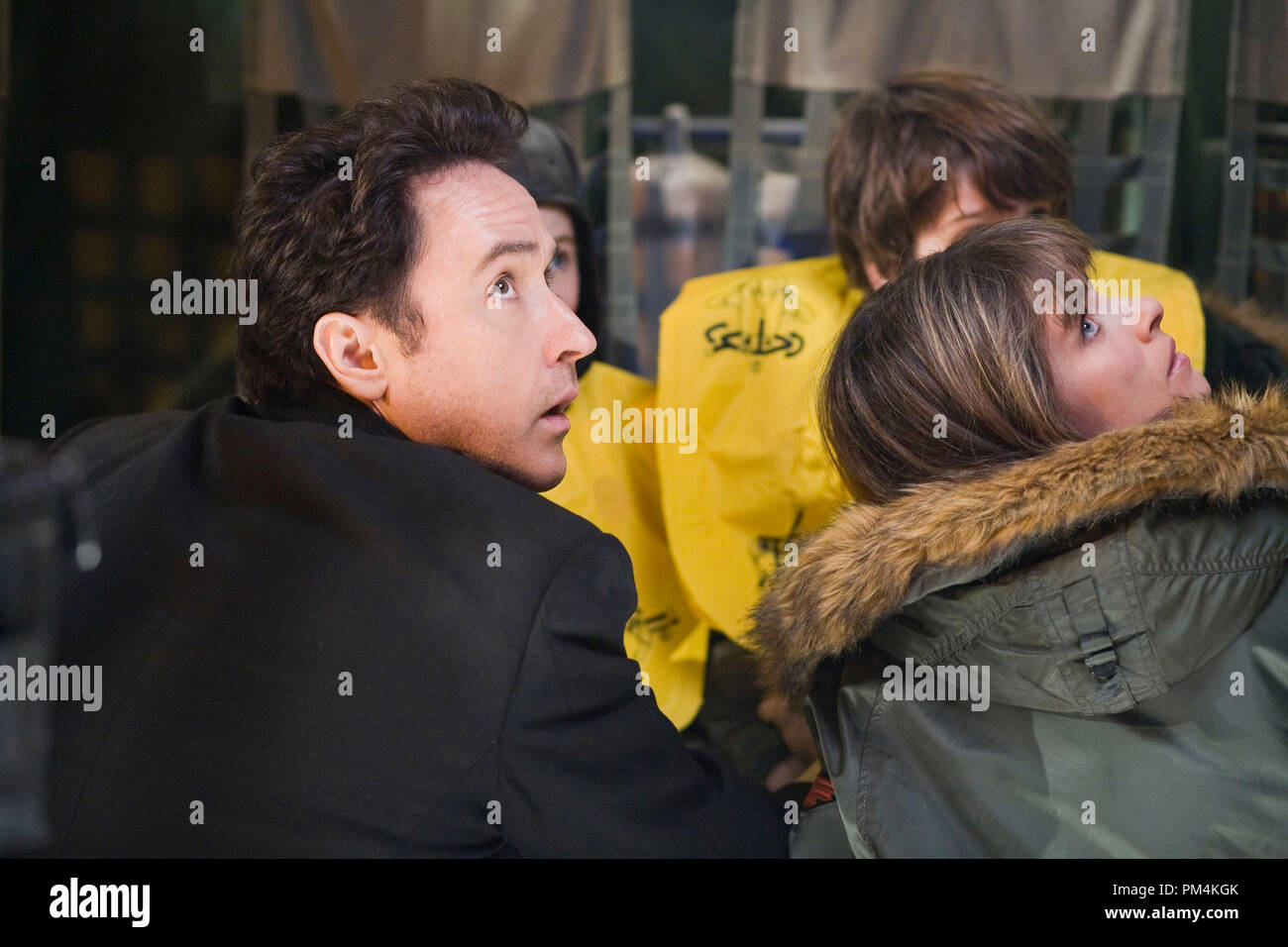 John Cusack and Amanda Peet in Columbia Pictures' 2012 Stock Photo Alamy