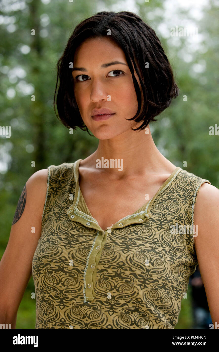 Julia Jones Twilight Saga Hi Res Stock Photography And Images Alamy