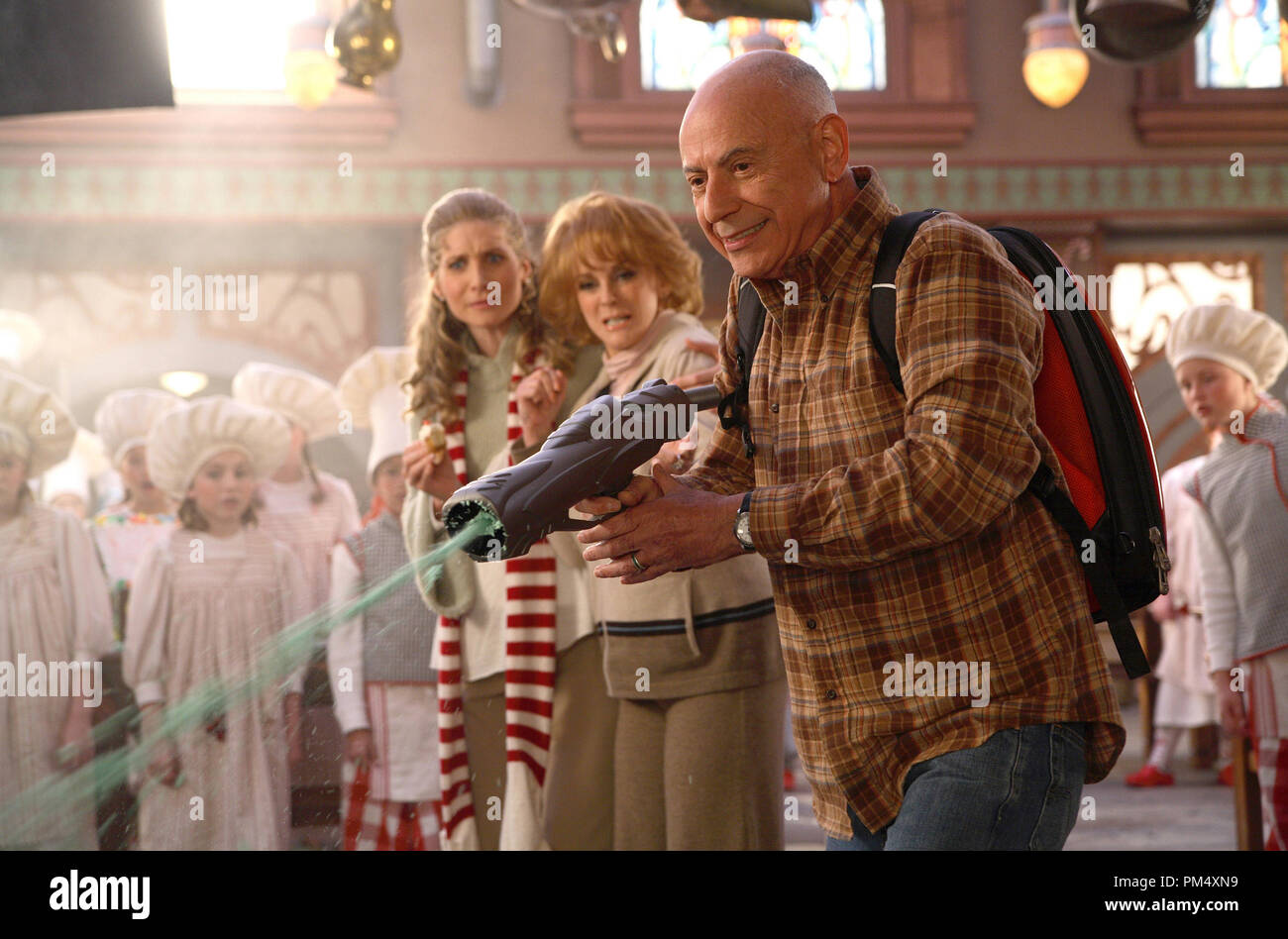 Studio Publicity Still from 'The Santa Clause 3: The Escape Clause' Elizabeth Mitchell, Ann-Margret, Alan Arkin © 2006 Disney Enterprises, Inc. Photo credit: Joseph Lederer   File Reference # 307372601THA  For Editorial Use Only -  All Rights Reserved Stock Photo
