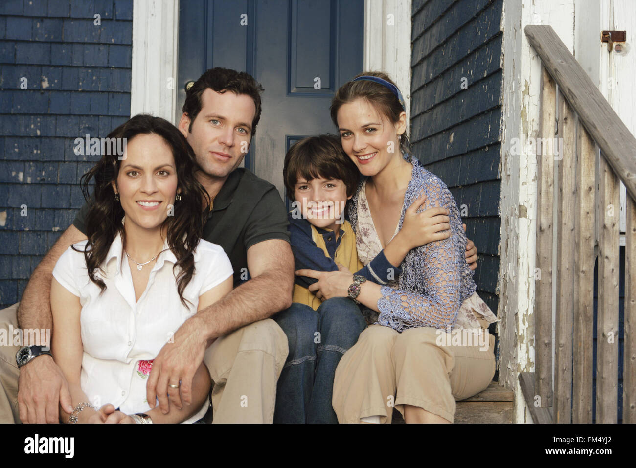 Annabeth gish eion bailey alicia silverstone 2006 photo credit hires