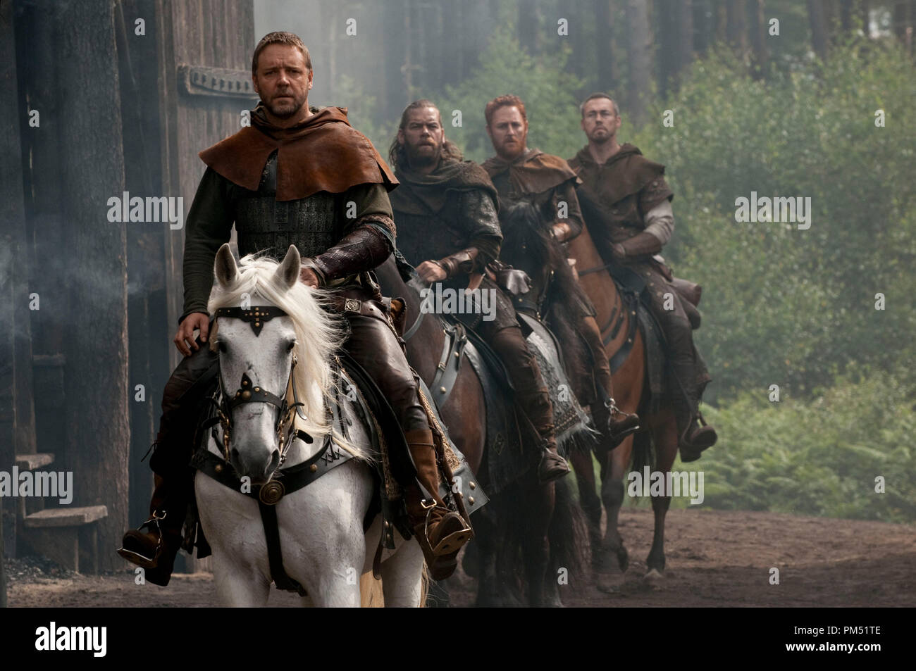 'Robin Hood' 2010 Universal Russell Crowe Stock Photo