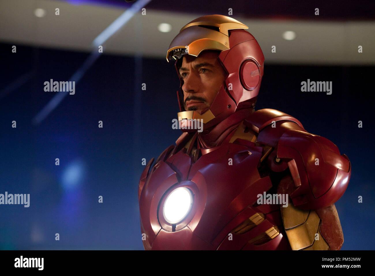 Tony stark iron man hi-res stock photography and images - Page 2 ...