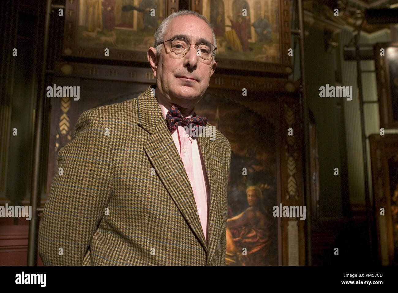 Studio Publicity Still from 'Son of the Mask' Ben Stein © 2005 New Line Productions  File Reference # 307361660THA  For Editorial Use Only -  All Rights Reserved Stock Photo