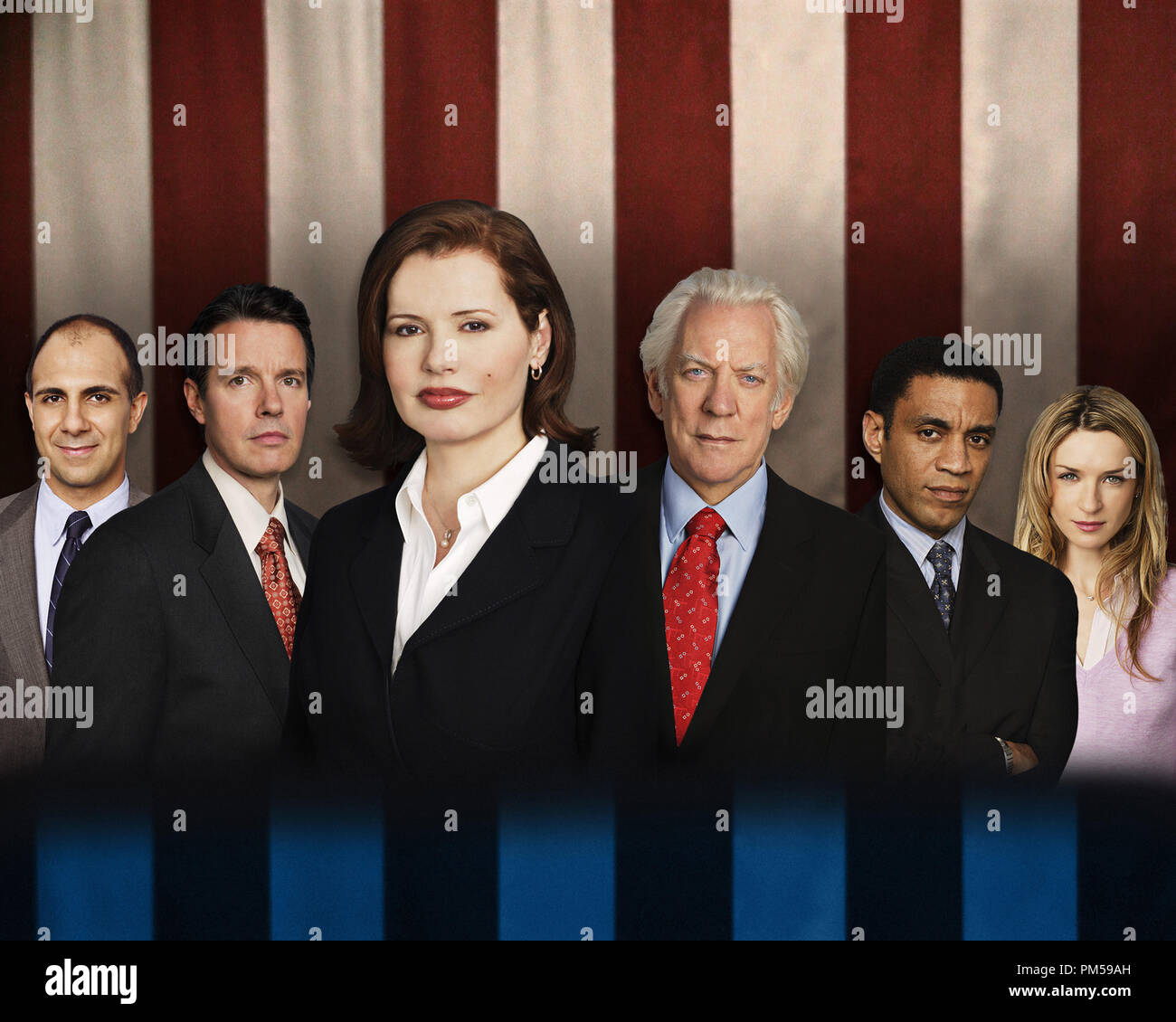 Studio Publicity Still from 'Commander in Chief' Anthony Azizi, Kyle Secor, Geena Davis, Donald Sutherland, Harry J. Lennix, Ever Carradine 2005 Photo by Bob D'Amico   File Reference # 307362254THA  For Editorial Use Only -  All Rights Reserved Stock Photo